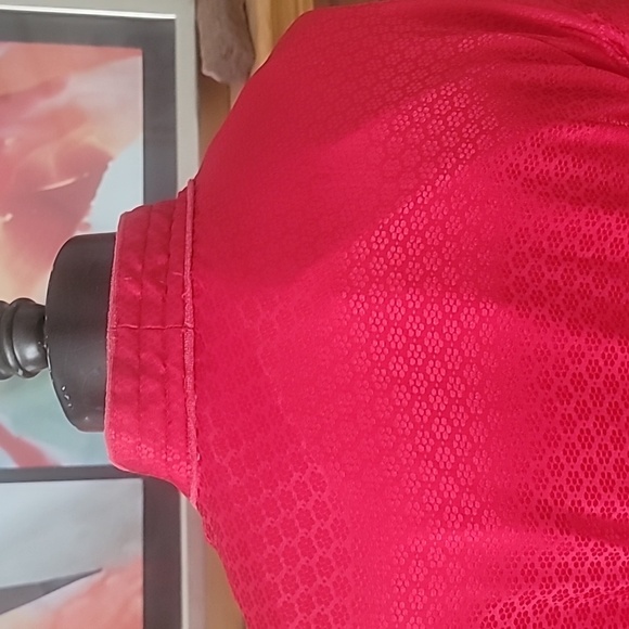 Victorias Secret red robe terry cloth inner lining satin look outer shell size M - Picture 7 of 16